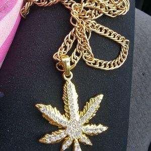gold weed leaf chain